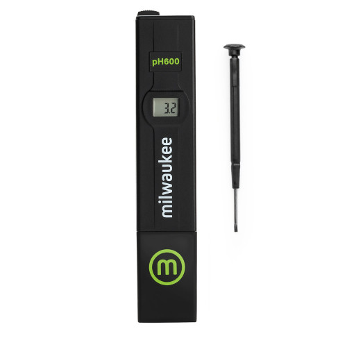 Milwaukee pH600AQ Digital pH Pen in Pakistan